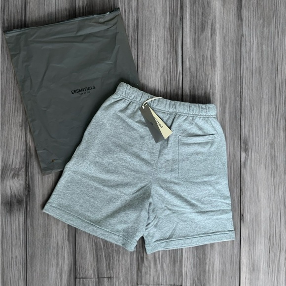Essentials Oatmeal Grey Shorts (Small) - Picture 2 of 5